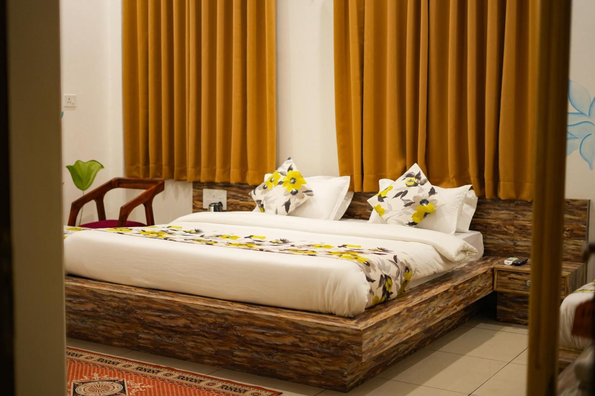 Petal Of Mewar - A Luxury Boutique Hotel Udaipur Exterior foto